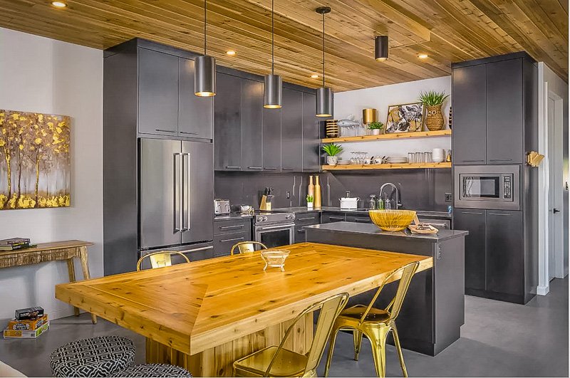 Modern and elegant kitchen