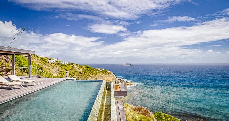 Looking for one of the best places to stay in the world? Look no further than this Airbnb in St. Bart's