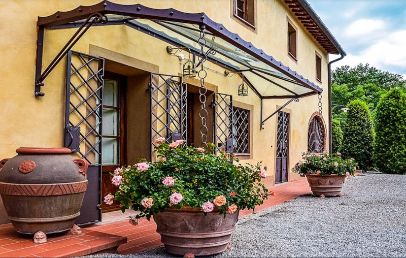 Stay at this gorgeous vacation rental in Tuscany, Italy.