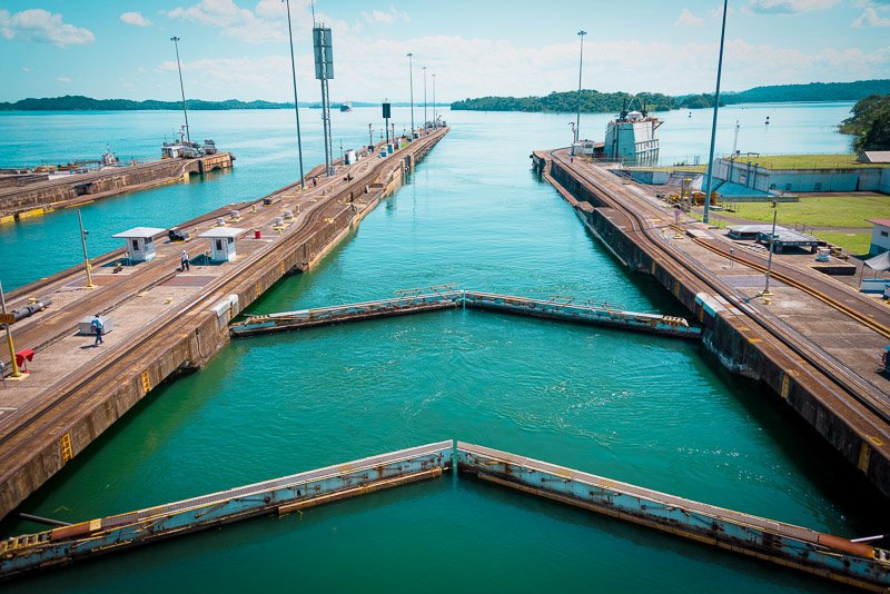 The Panama Canal connects the Atlantic and Pacific Oceans.