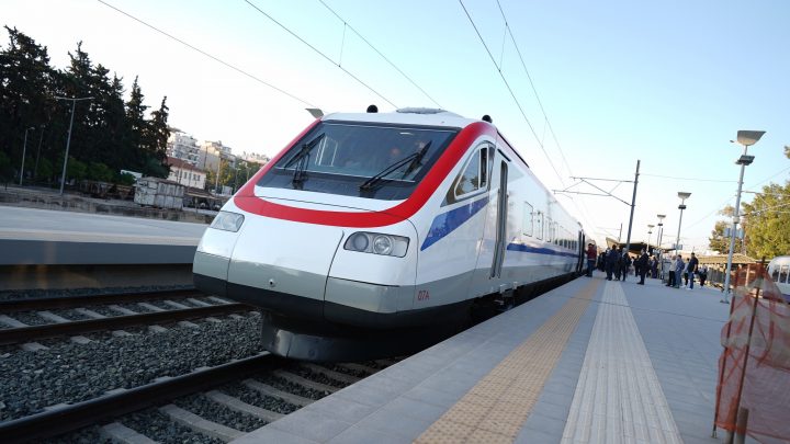 New ETR trains offer an exciting journey from Athens to Thessaloniki