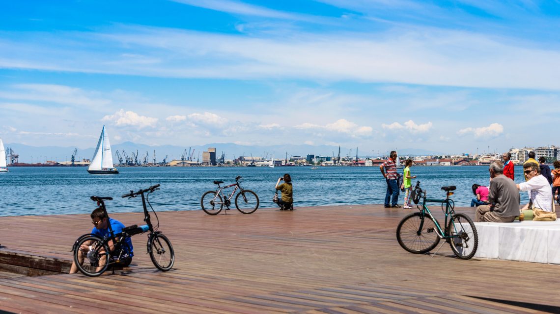 Thessaloniki deifies the electric bike